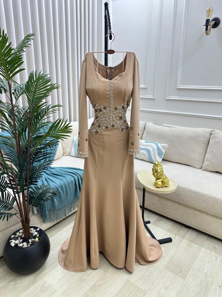 ⁦أجمل فستان سهرة بيج 2025⁩ - الصورة ⁦4⁩