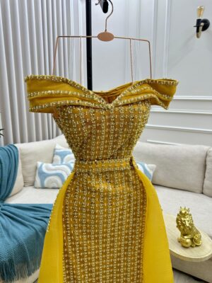 ⁦فستان سهرة فخم وأنيق⁩ - الصورة ⁦3⁩