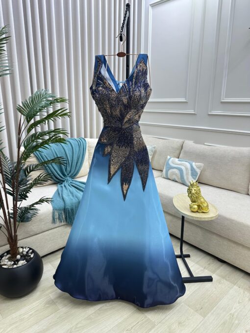 فستان سهرة فخم
