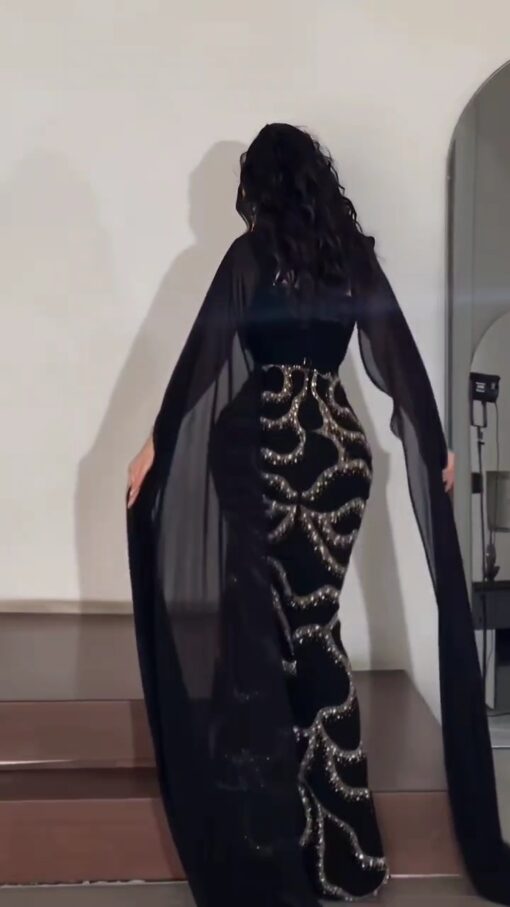 ⁦فستان سهرة لون اسود⁩ - الصورة ⁦2⁩