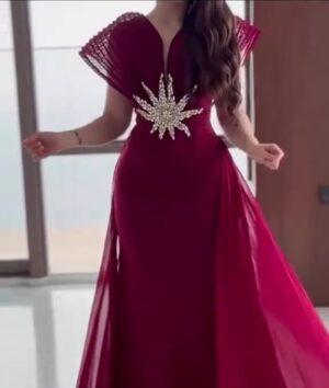 فستان سهرة لون عنابي