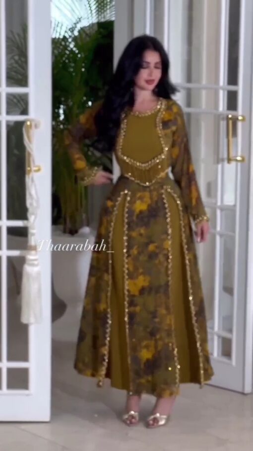فستان سهرة جميل وأنيق