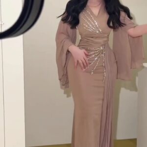 فستان سهرة ناعم