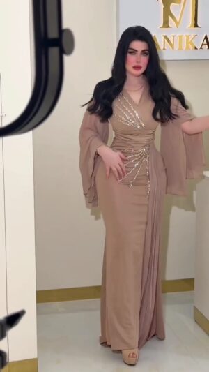 فستان سهرة ناعم