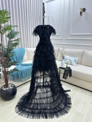 ⁦فستان سهرة لون اسود تل⁩ - الصورة ⁦2⁩