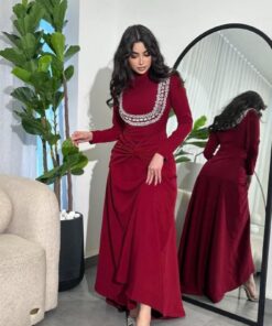 فستان سهرة لون أحمر