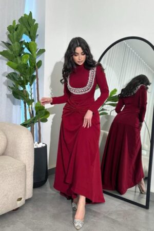 فستان سهرة لون أحمر