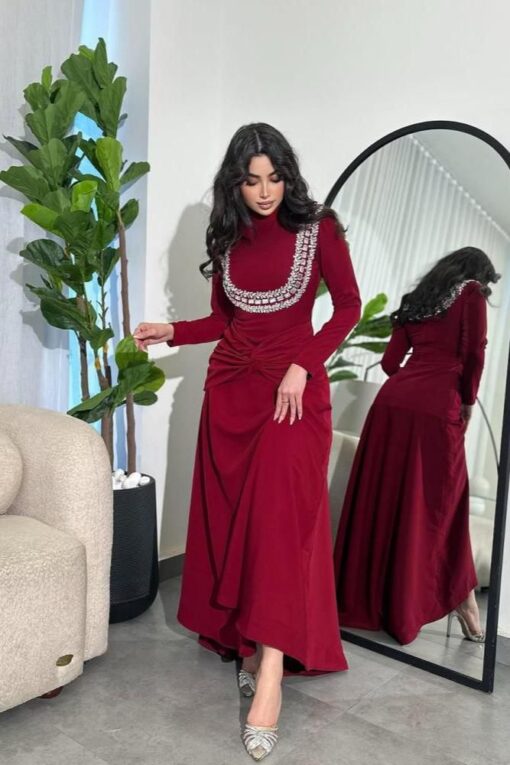 فستان سهرة لون أحمر