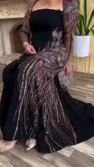 ⁦فستان سهرة لون اسود راقي⁩ - الصورة ⁦8⁩