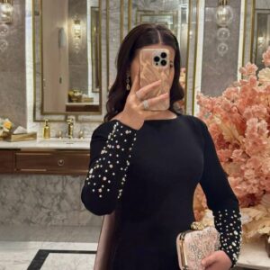 فستان سهرة لون أسود