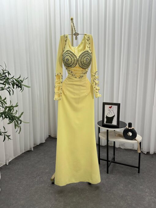 فساتين سهرة فخمة 2025
