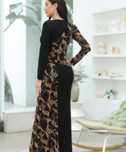 Alternative view of فستان سهرة أسود بأكمام طويلة وتطريزات ذهبية فاخرة