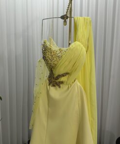 Alternative view of فستان سهرة لون أصفر
