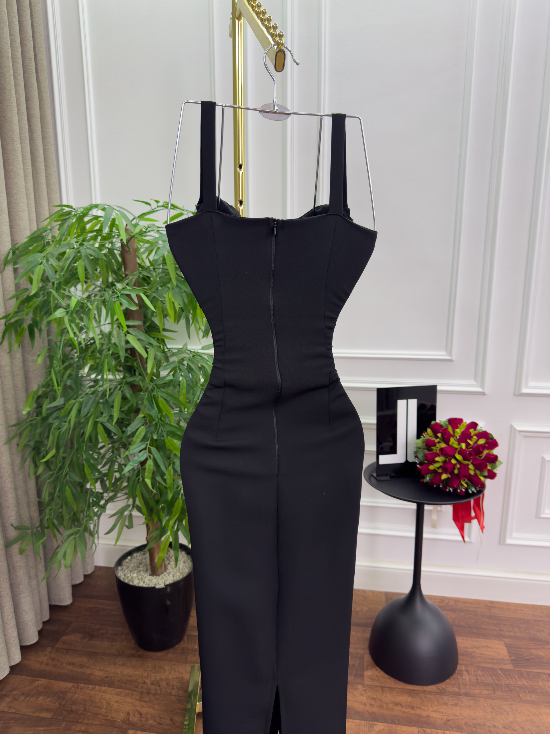 فساتين سهرة سوداء أنيقة - الصورة 5