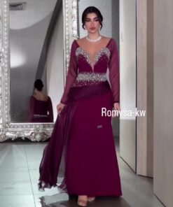 فستان سهرة لون عنابي
