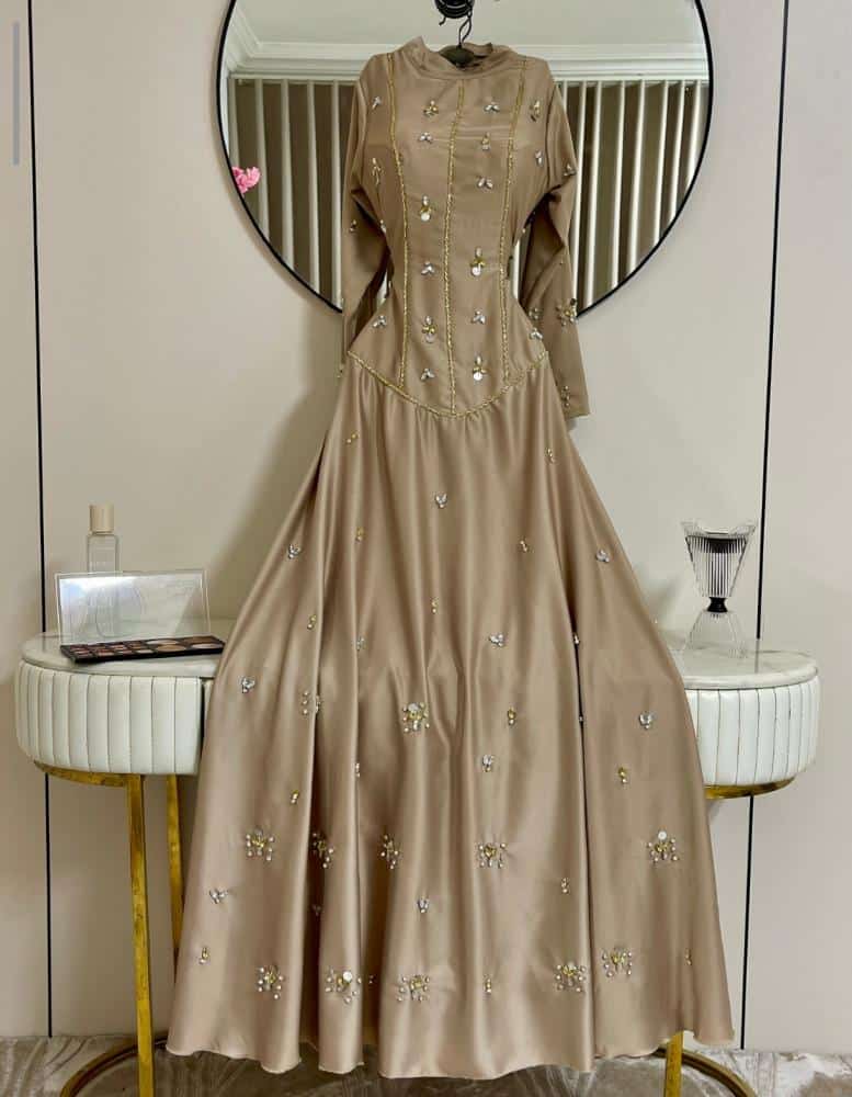 فستان سهرة طويل محتشم - الصورة 5