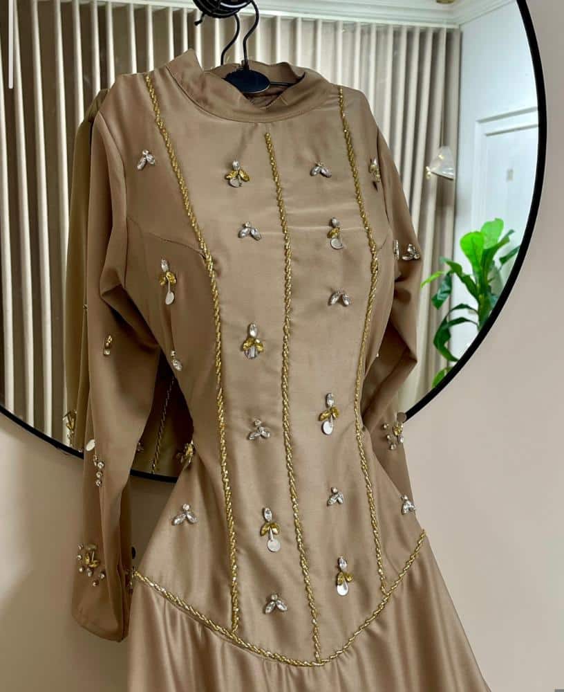 فستان سهرة طويل محتشم - الصورة 3