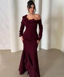 فساتين لون نبيتي