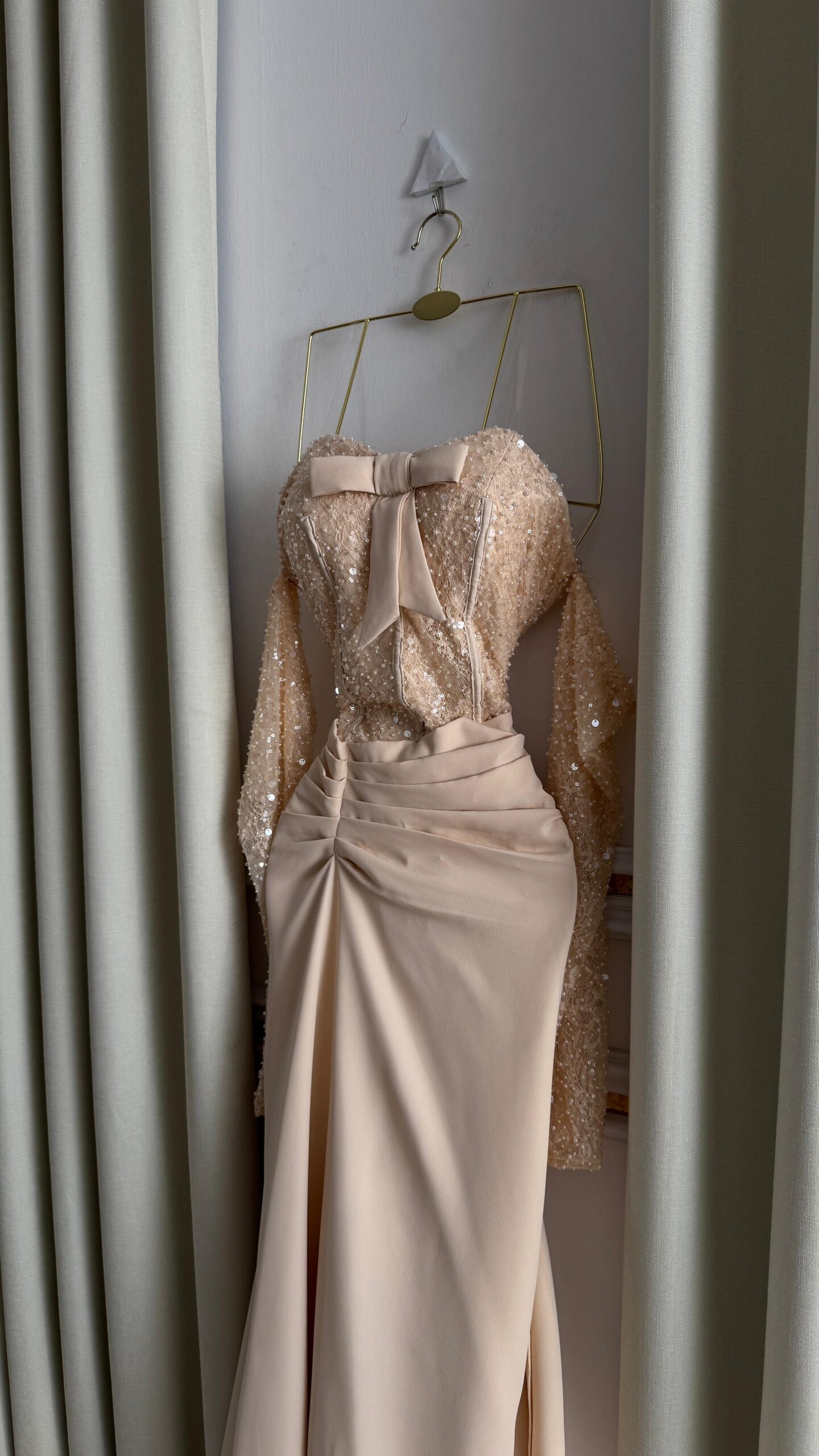 فستان سهرة بيج - الصورة 2