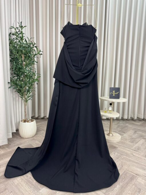 ⁦فستان سهرة أسود فخم⁩ - الصورة ⁦5⁩