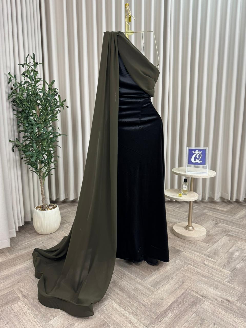 فستان سهرة مخمل - الصورة 5
