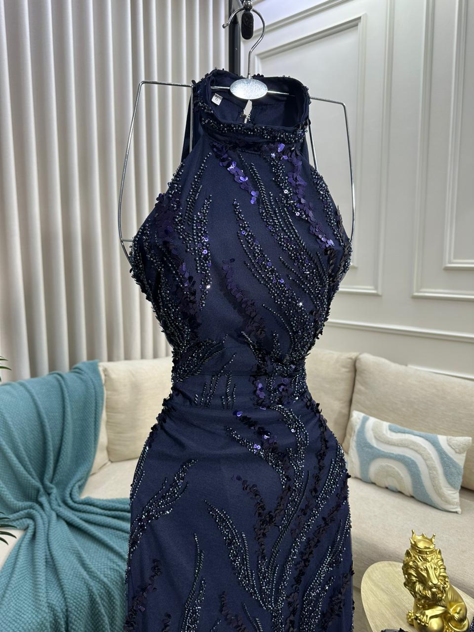 فستان كحلي مطرز - الصورة 5