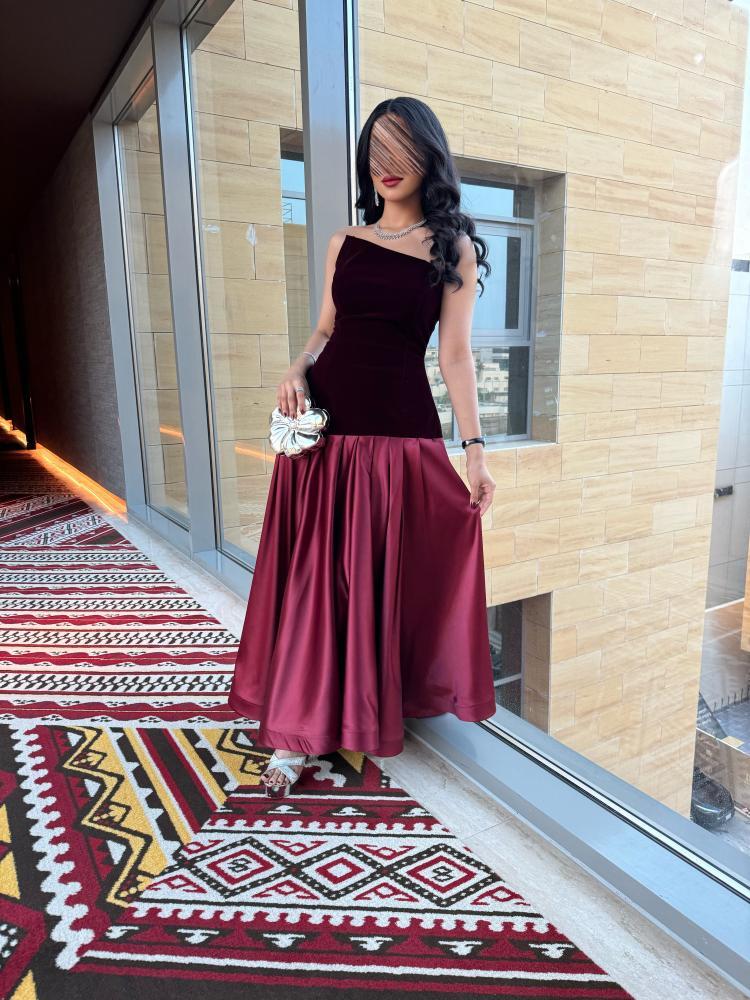 فستان سهرة جوخ للمناسبات