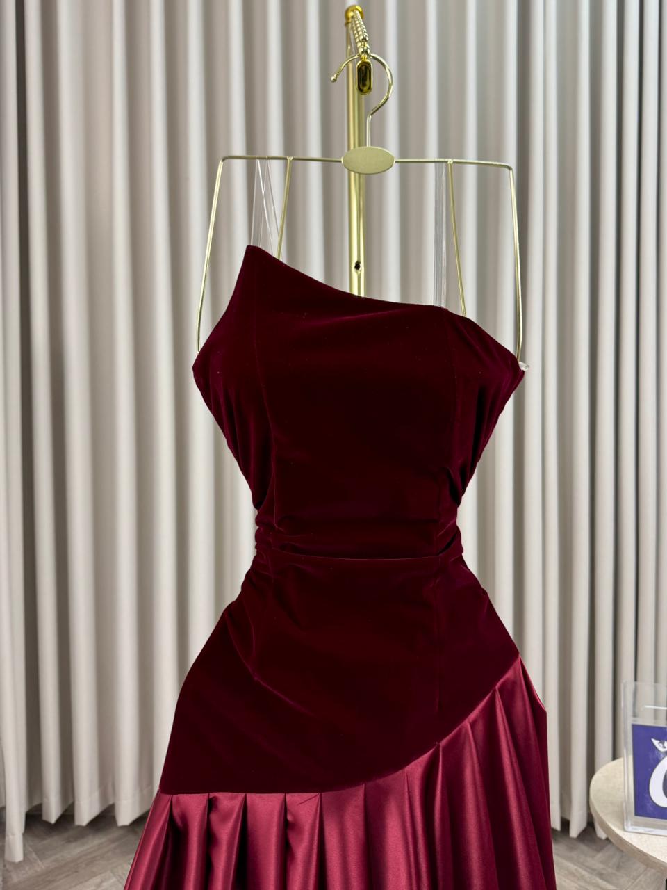 فستان سهرة جوخ للمناسبات - الصورة 2