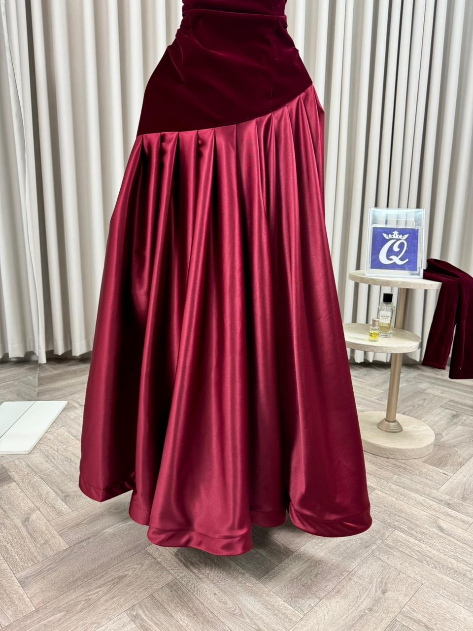 فستان سهرة جوخ للمناسبات - الصورة 3