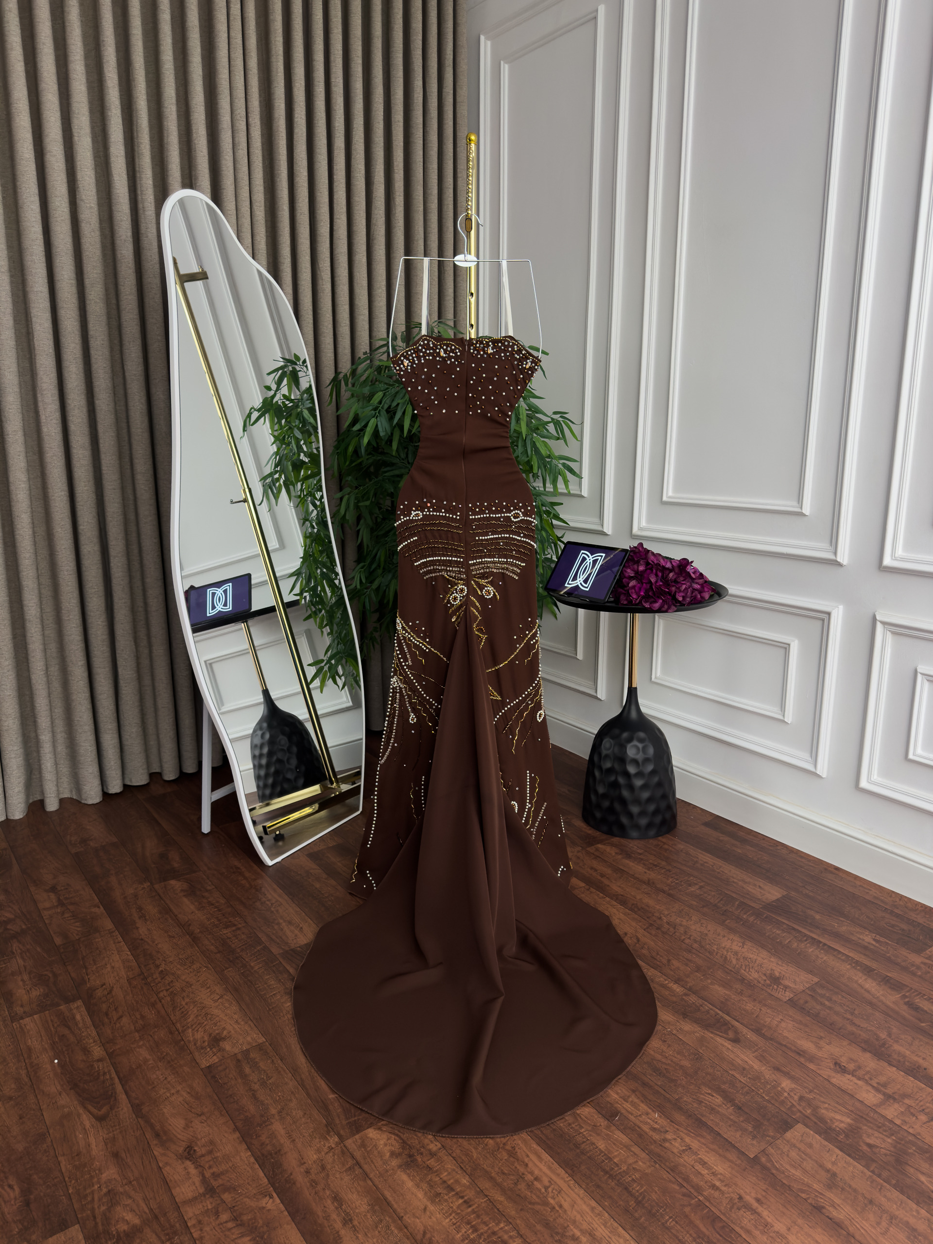 فستان مناسبات لون بني - الصورة 3