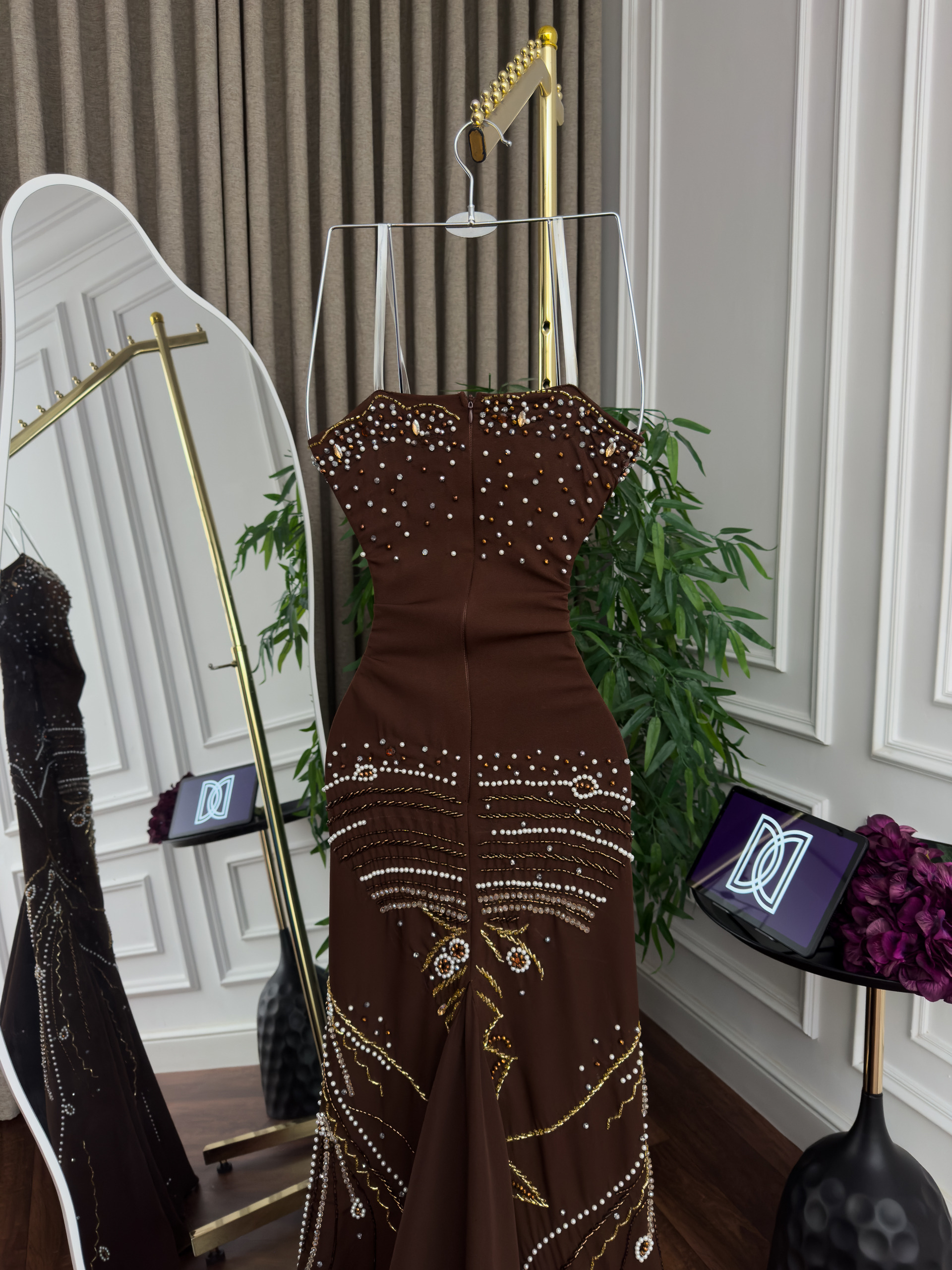 فستان مناسبات لون بني - الصورة 4