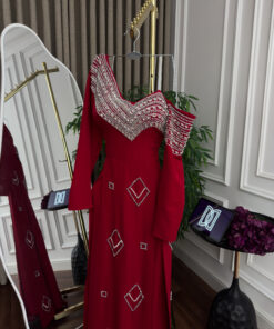 Alternative view of فستان سهرة أحمر ملكي