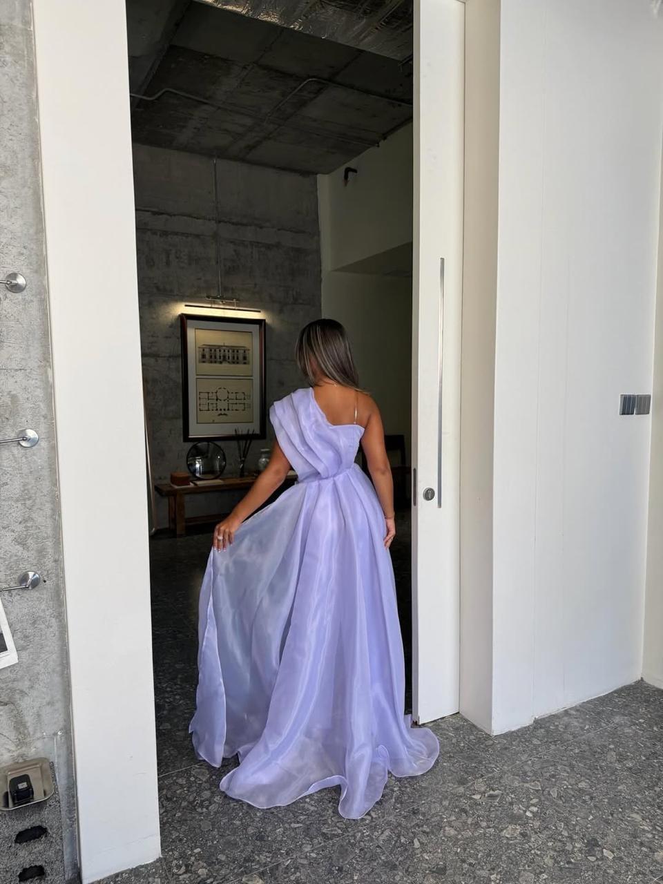 فستان سهرة موف بذيل طويل - الصورة 2