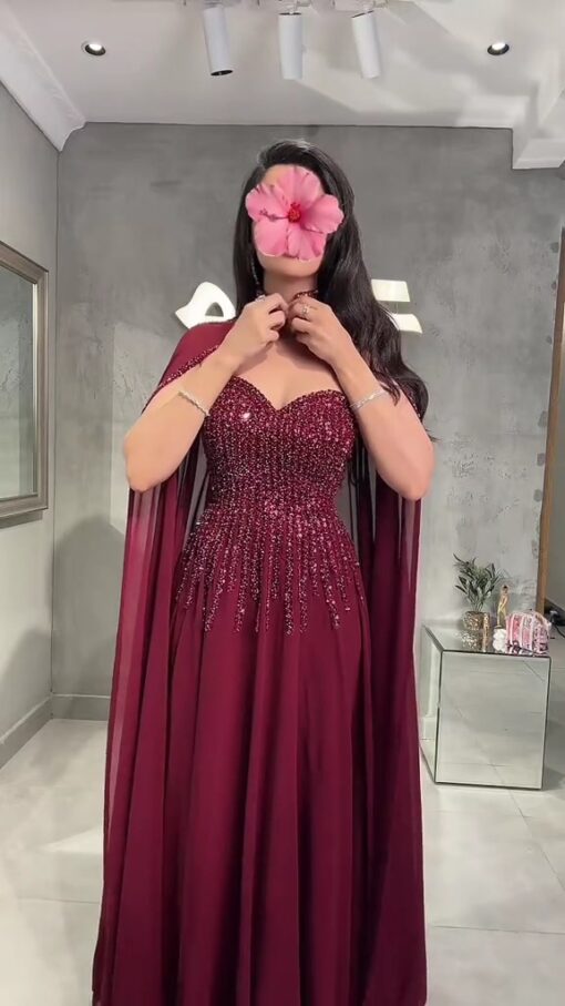 فستان سهرة لون عنابي ناعم