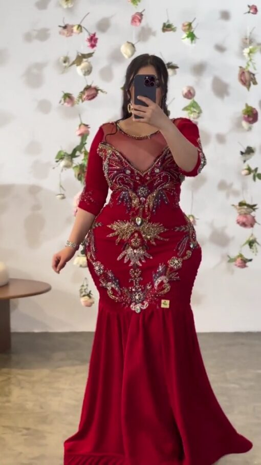 فستان سهرة أحمر
