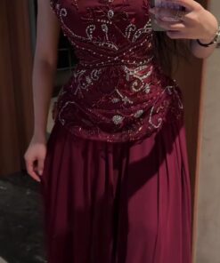 فستان سهرة عنّابي خمري