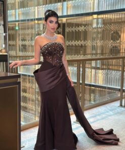 فساتين سهرة لون بني