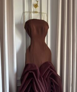 Alternative view of فستان سهرة بلون بني