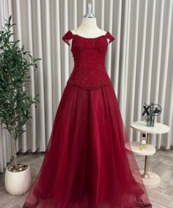 فساتين سهرة لون احمر