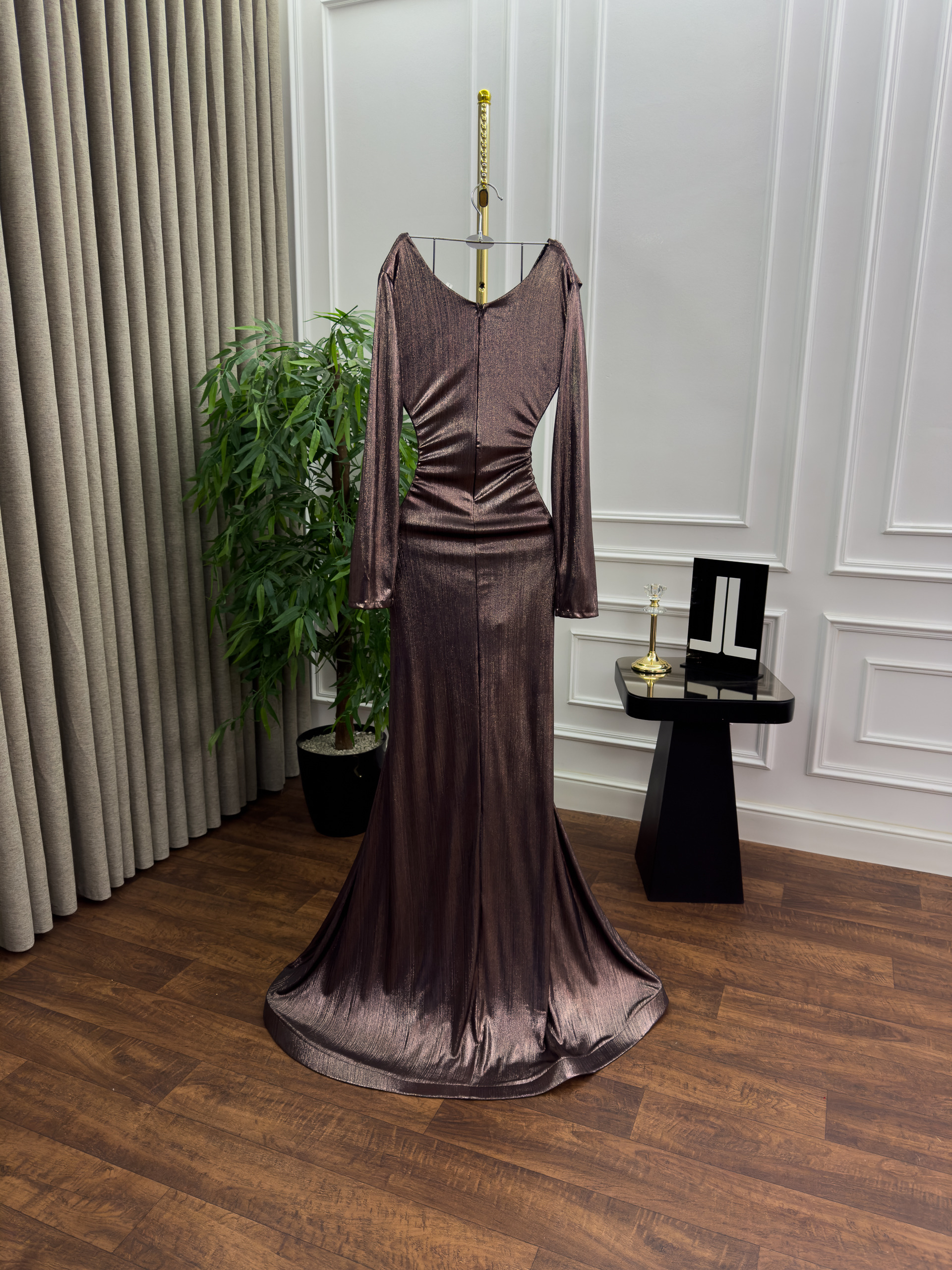 فستان سهرة طويل - الصورة 3