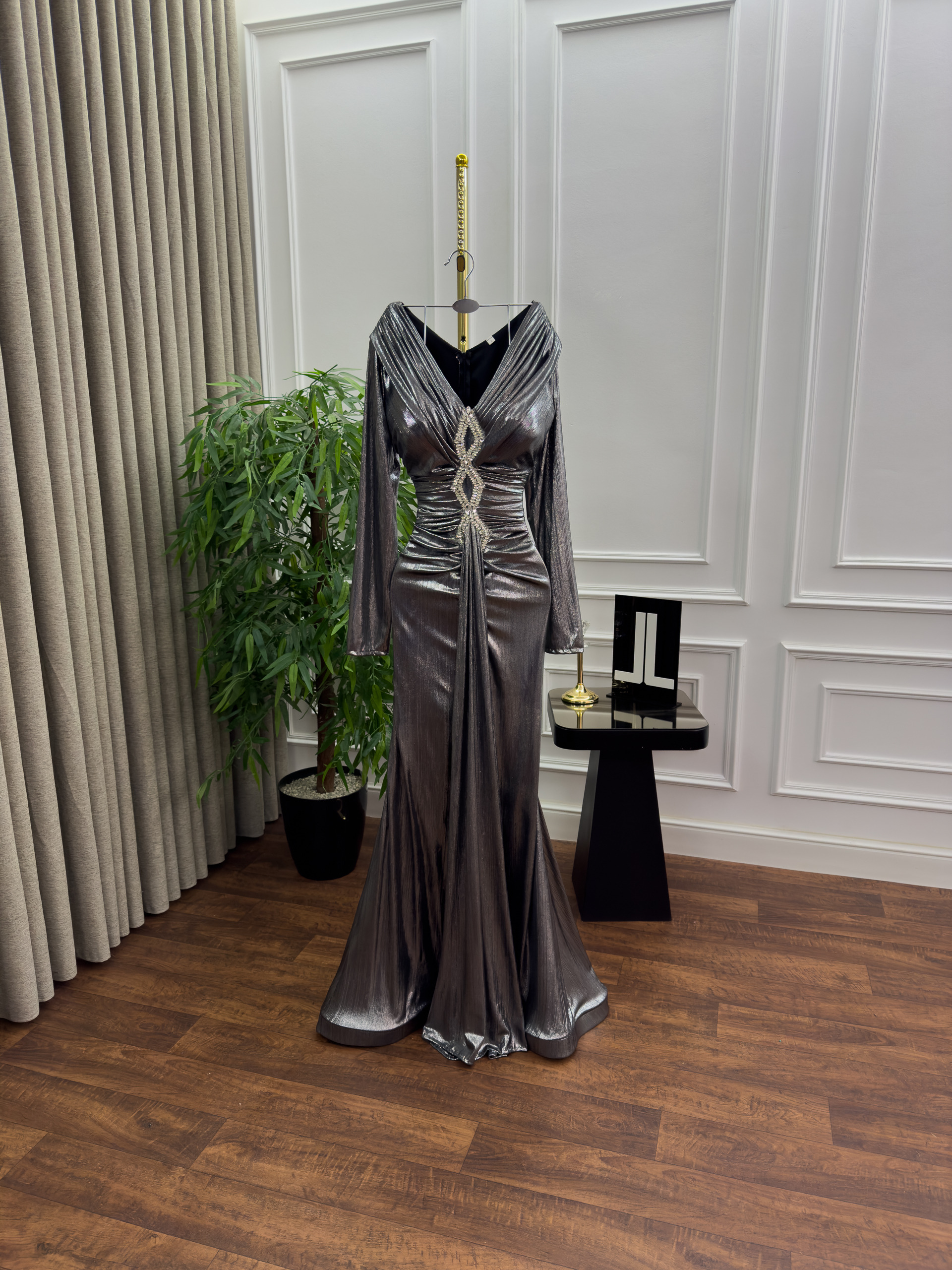 فستان سهرة طويل - الصورة 5