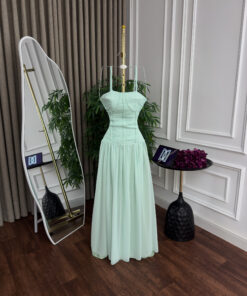 فستان سهرة ناعم