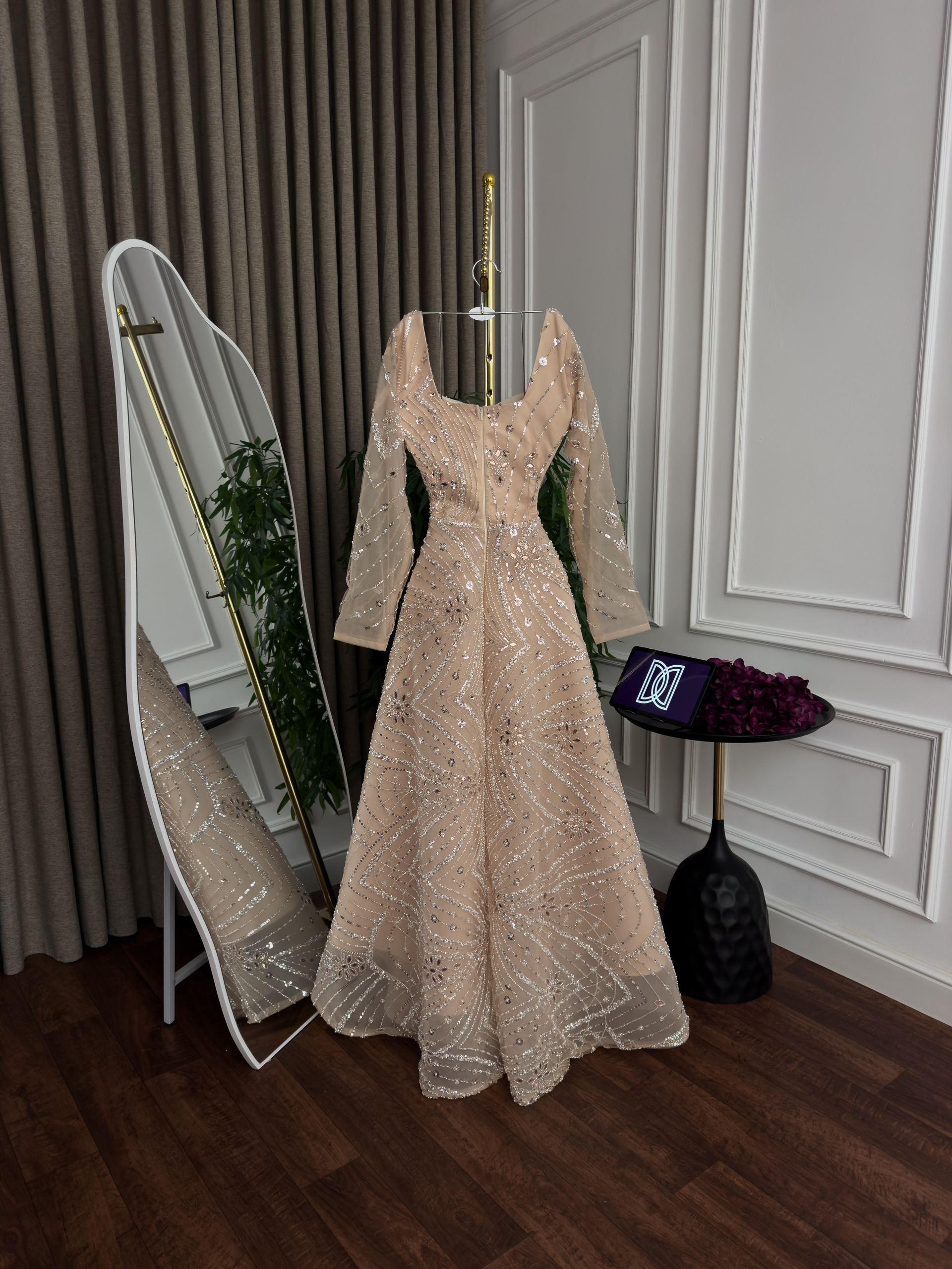 فستان سهرة بيج طويل - الصورة 3