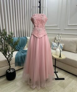 Alternative view of فستان لون وردي