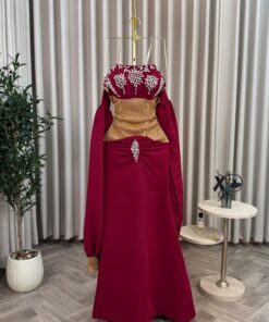 فستان سهرة أكمام طويلة