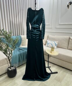 Alternative view of فستان سهرة مخمل طويل