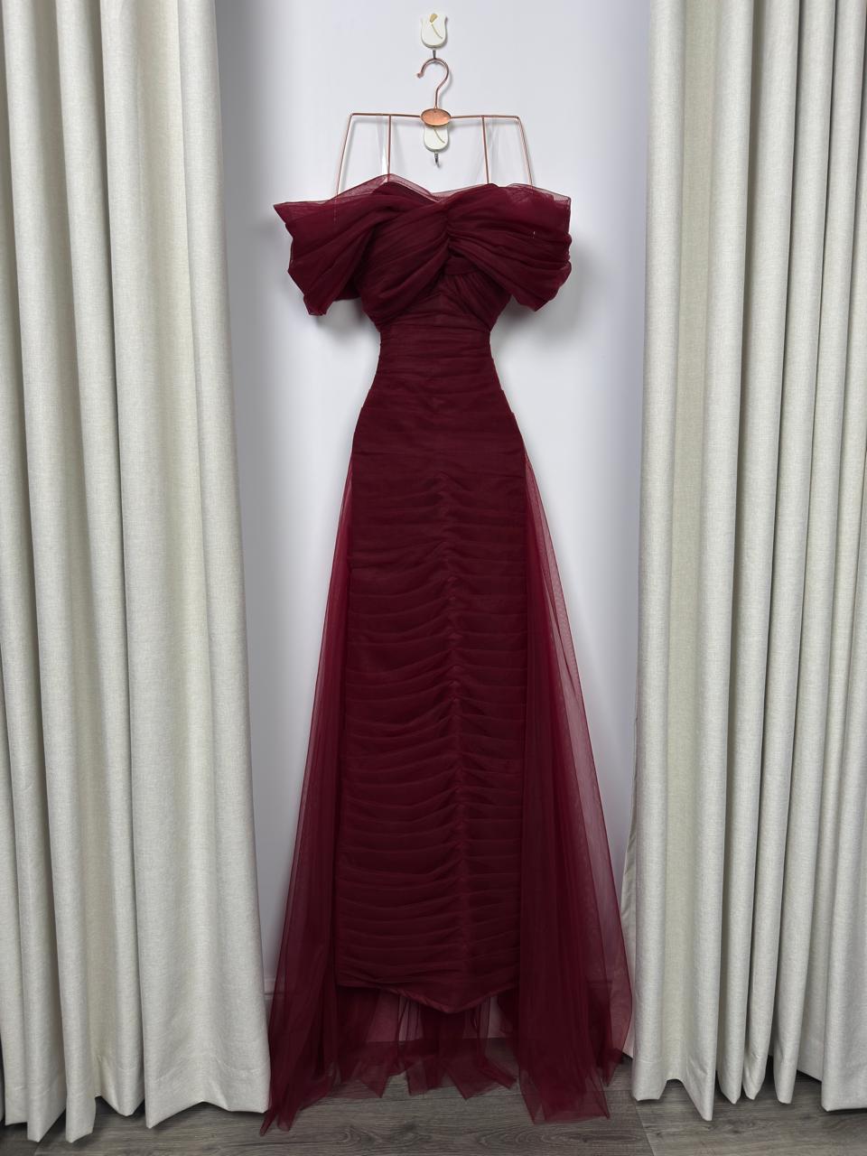 فستان سهرة برغندي - الصورة 4