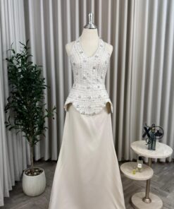 فستان سهرة لون أبيض