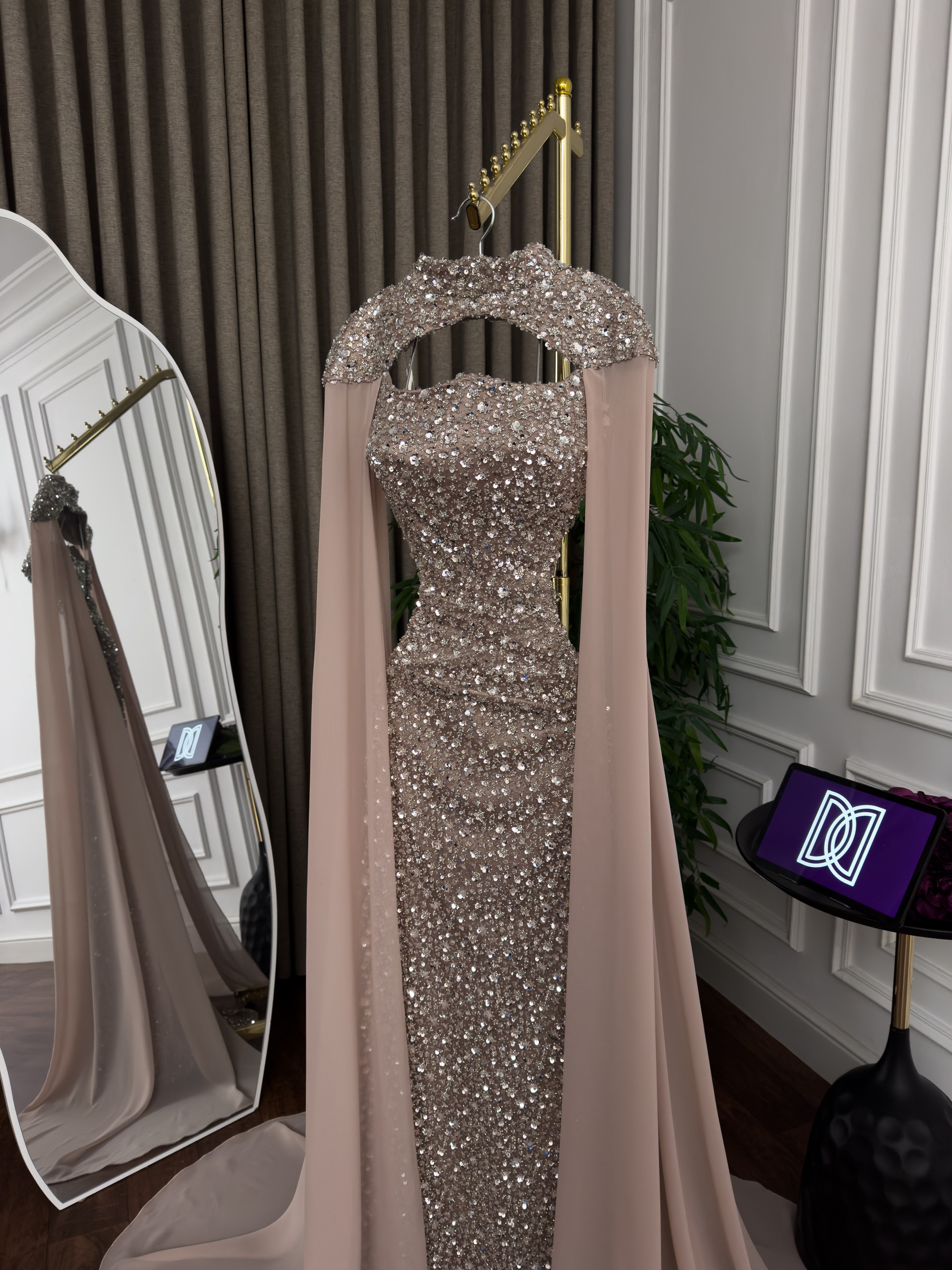 فستان سهرة تطريز خرز - الصورة 3