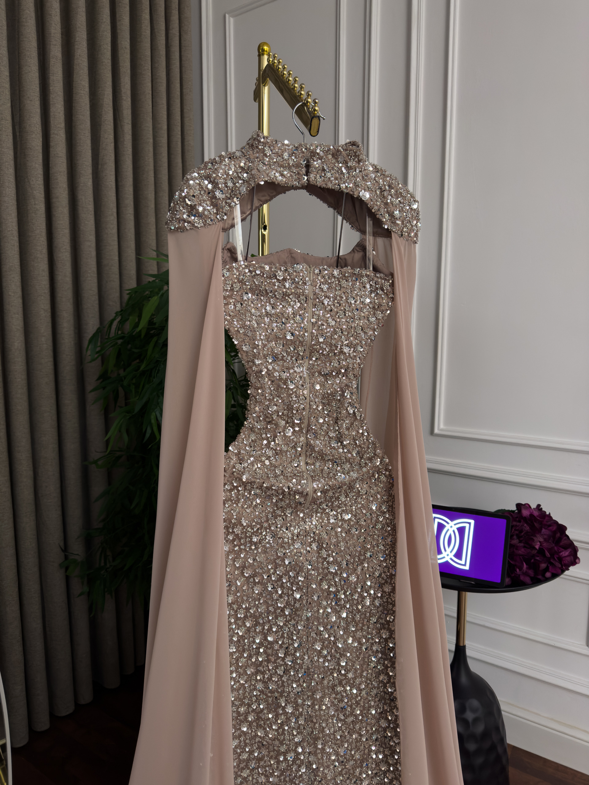 فستان سهرة تطريز خرز - الصورة 4